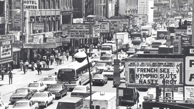 160406173104-05-ny-80s-times-square-before-super-169